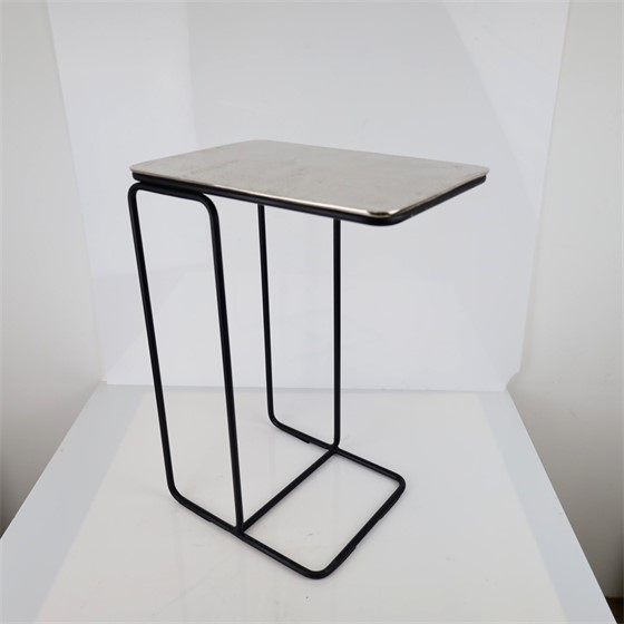 Stolić metalni 46x31xh62cm nikl/crna
