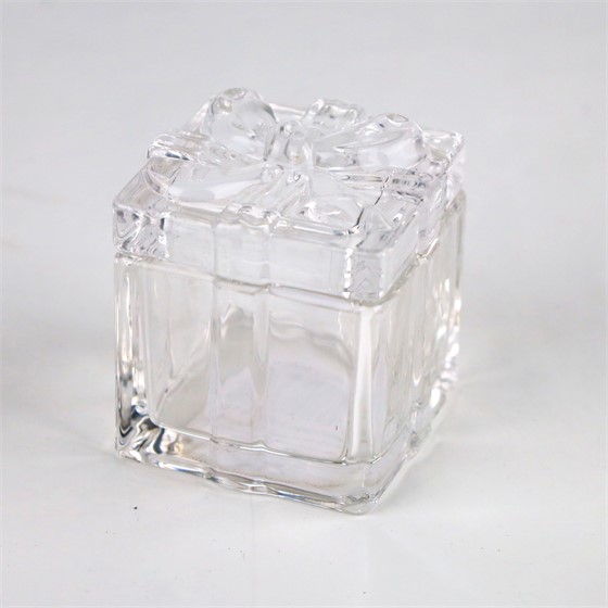 Staklena posuda s poklopcem h7cm 6x6cm transparent