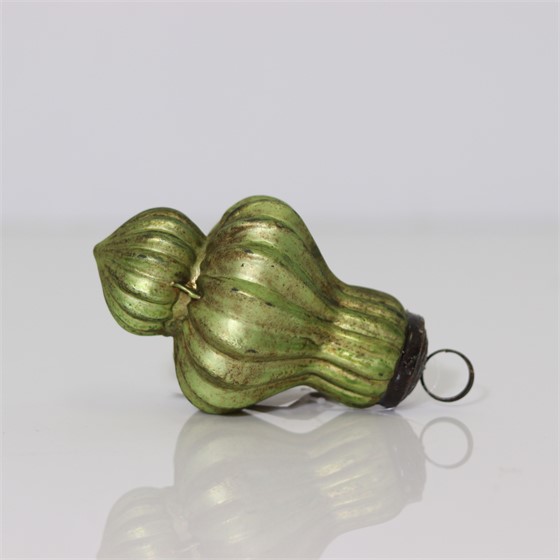 Staklena kuglica luster 7,5x12cm zelena