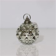 Staklena kuglica dijamanti 8x11cm srebrna