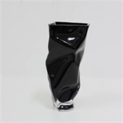 Staklo vaza zgužvana h24,5d11,5cm šlif crna